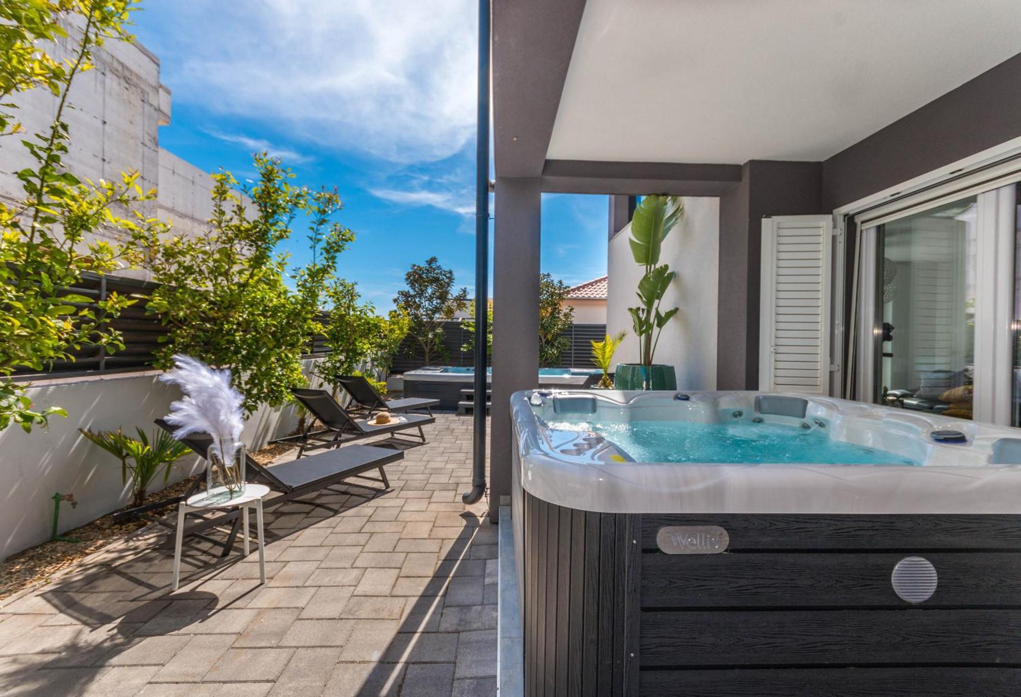 House With Pool Ledenko Apartment Biograd Na Moru Exterior photo